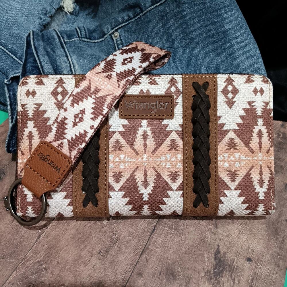 Wrangler Aztec Print Wristlet Purse Southwestern Wallet Faux Leather And Canvas